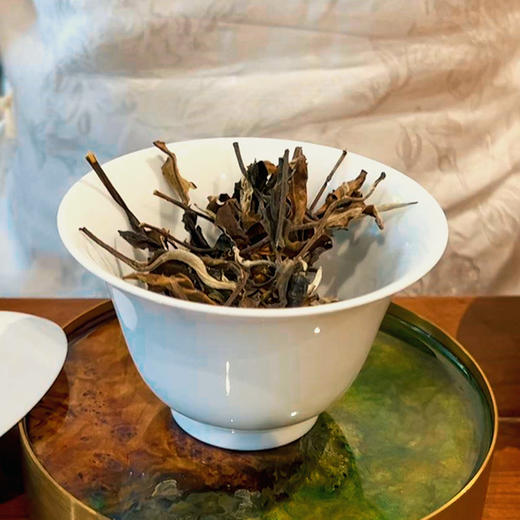 【凤品优选】奉善斋 初见白茶 357g/盒 茶原料来自云南西双版纳 董浩题字款可收藏茶叶，送礼袋馈赠佳品 商品图10