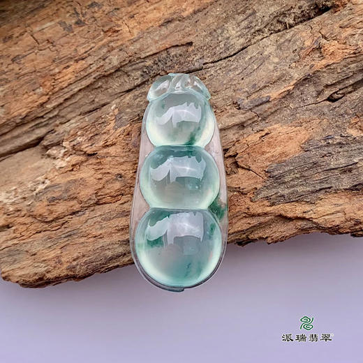 派瑞翡翠 翡翠挂件 冰种 飘花 商品图0