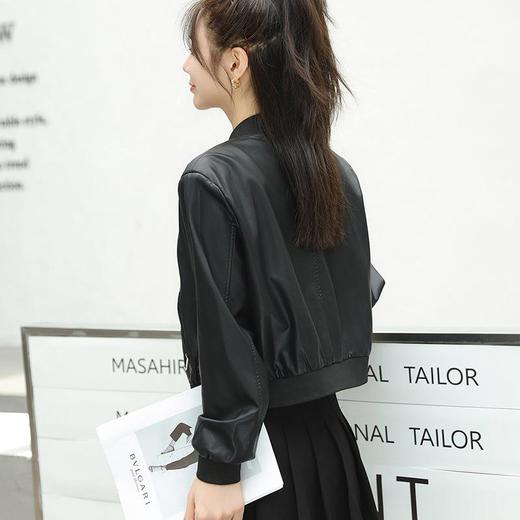 2023秋季新款皮衣外套女韩版短款V领皮夹克修身水洗PU皮衣女 商品图3