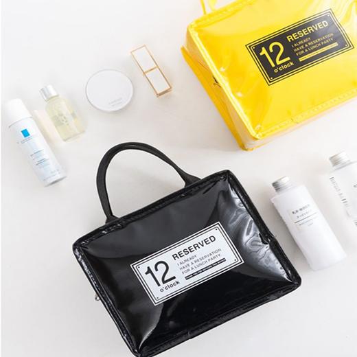 PU化妆包ins收纳包便携外出随身大容量学生简约保温多功能手提包 商品图6