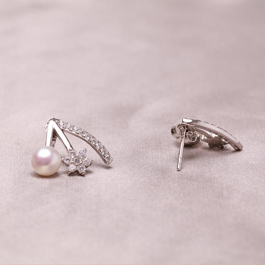 美裕 银925淡水珍珠耳钉 6-7mm白 107235 商品图1