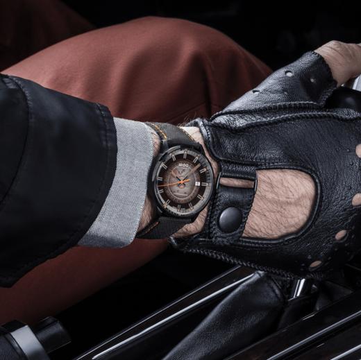 美度 MIDO 指挥官系列幻影款长动能全自动机械腕表 M021.407.37.411.00 商品图4