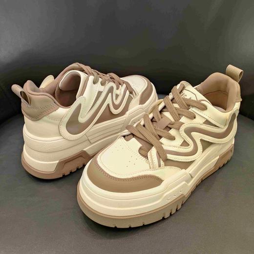 LFGJ 14658波浪拼色小牛皮厚底板鞋 商品图3