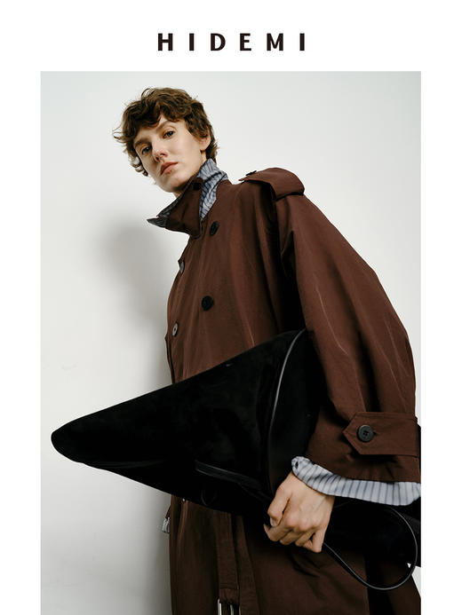 HIDEMI 乌木红棕色翻边条纹撞色设计感翻领双排扣长款风衣 商品图10