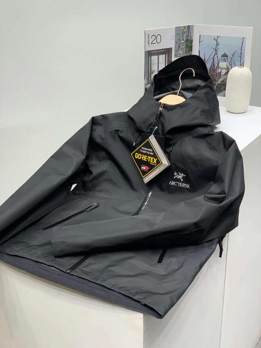 ARC‘TERYX BETA LT GORE-TEX Jacket-Men's始祖鸟户外防水硬壳全压胶冲锋衣夹克外套 商品图3