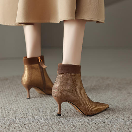 优雅个性，尖头真皮羊翻皮烫进口钻侧拉链细跟短靴DZM-292 商品图2