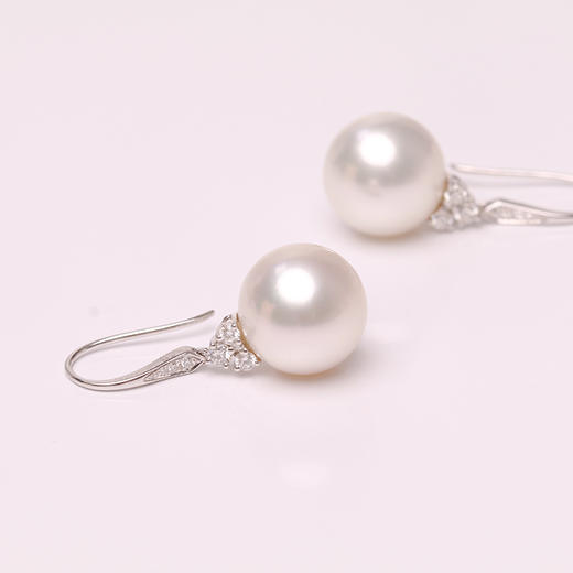 美裕 金18K海水珍珠耳钉12-12.5mm白 106440 商品图3