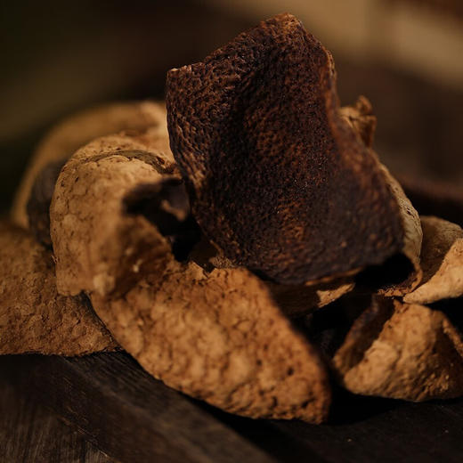 广宝陈皮 新会广宝牌17年老陈皮干 江门老号陈皮茶 大红皮 礼盒装250g 商品图3