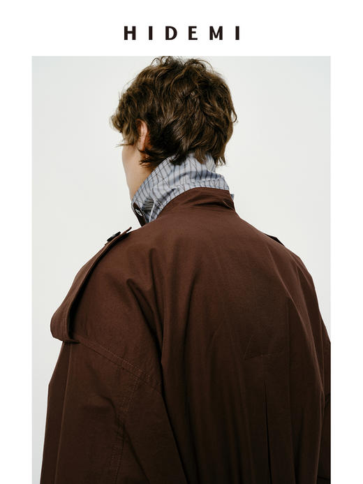 HIDEMI 乌木红棕色翻边条纹撞色设计感翻领双排扣长款风衣 商品图13