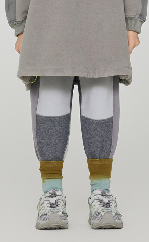 jnby   23年秋款  拼接束脚长裤 1N9E13390 商品图3