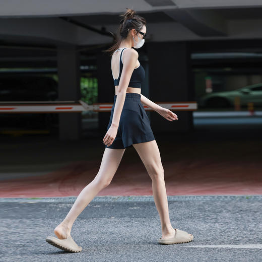 beemen 一体杯 高强度运动内衣  搭扣脱穿 U型美背 瑜伽健身背心 跑步跳操内衣 商品图6