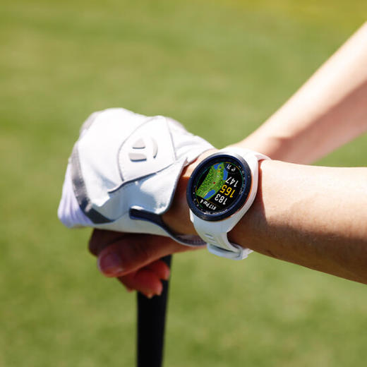 佳明（GARMIN） Approach S70 高尔夫 手表GPS电子球童 内置球场 运动腕表 商品图3