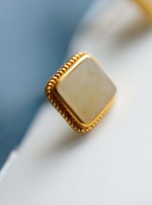 小方圆  和田耳钉【 嘉石122】 商品图6