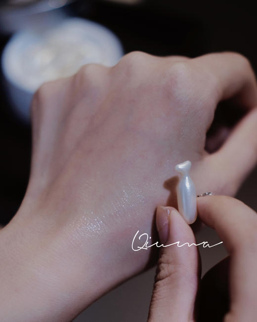 DS德玛森氏颈部小金胶银胶颈油胶囊淡颈纹颈霜颈胶14粒Dermasensa 商品图2