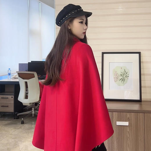 M3臣禾出街拉风斗篷款羊毛呢外套K214081019 商品图2