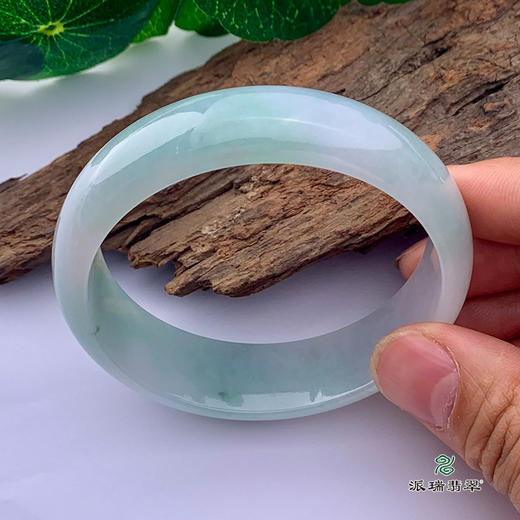 派瑞翡翠 翡翠手镯 糯种 飘花 商品图1