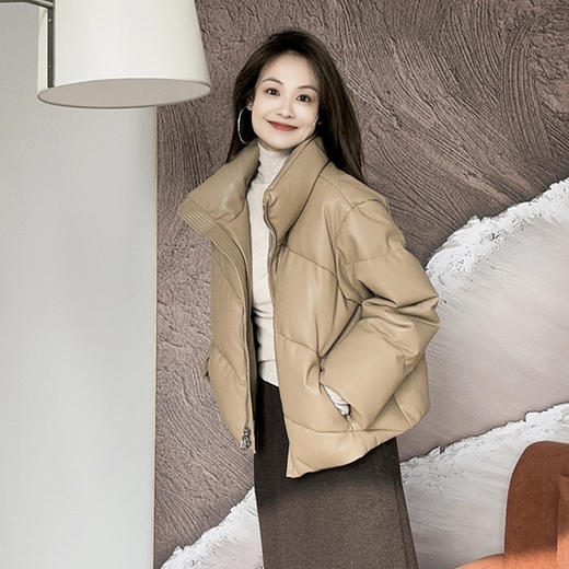 【铂金会员1086/天猫1289/差价203】(75422)冬季2023海宁新款真皮羽绒女短款真皮绵羊皮立领百搭时尚外套小个 商品图3