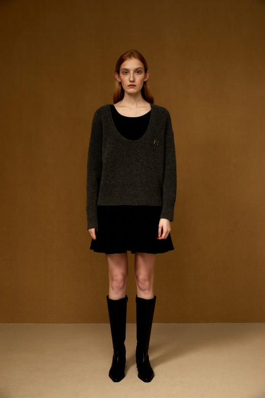 大U领毛衣 商品图0