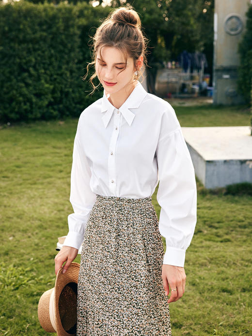 OLrain欧芮儿法式米白色衬衫女秋季2023年新款宽松灯笼袖温柔衬衣 商品图2