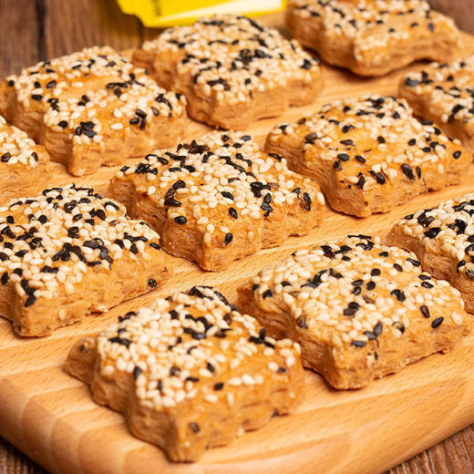 【代餐好选择！山药南瓜酥】独立包装传统糕点心充饥代餐饱腹整箱小零食千层酥饼干健康 商品图0