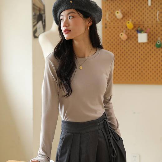 经典款秋冬必备！秋冬季膨体绒打底衫女内搭圆领上衣长袖T恤修身半高领休闲针织衫lm 商品图8