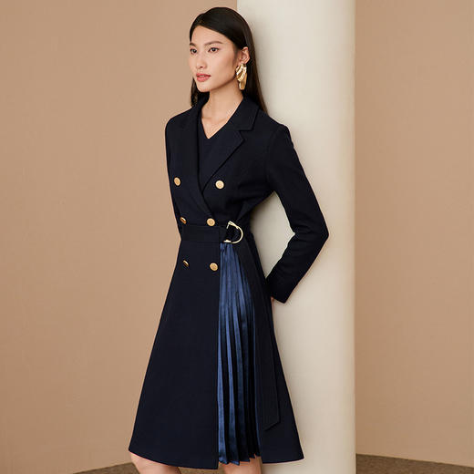 EITIE爱特爱新款西装领收腰拼接百褶中长款连衣裙6807528 商品图2