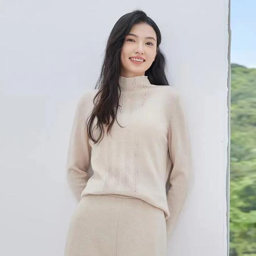 米梭AMORE MISSO女装直出半高领镂空花女套4311C2203 商品图1