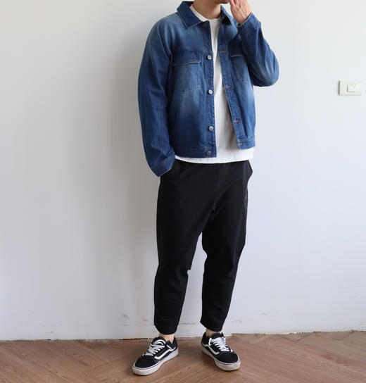 E.Z 插肩袖 宽松水洗口袋牛仔夹克外套 WT624 商品图4