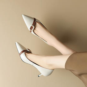 四季通勤尖头浅口，皮带装饰羊皮高跟鞋方扣鞋YS-5950