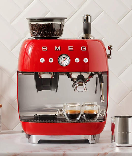SMEG斯麦格新款研磨一体意式半自动咖啡机一键现磨咖啡蒸汽打奶泡 商品图0