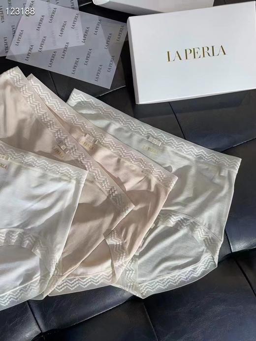 LAPERLA中腰天丝内裤 商品图3