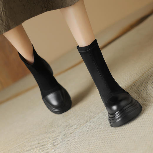 黑色厚底马丁靴，女显瘦新款秋高跟短靴粗跟弹力显瘦靴女靴DTN-B386-1 商品图0