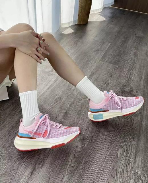 全新ZoomX lnvincible 第三代~万众期待的鼎级缓震慢跑鞋 商品图0