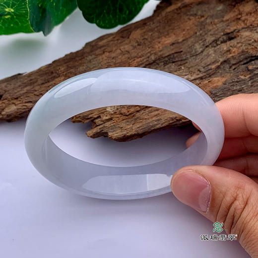 派瑞翡翠 翡翠手镯 糯种 浅紫 商品图4