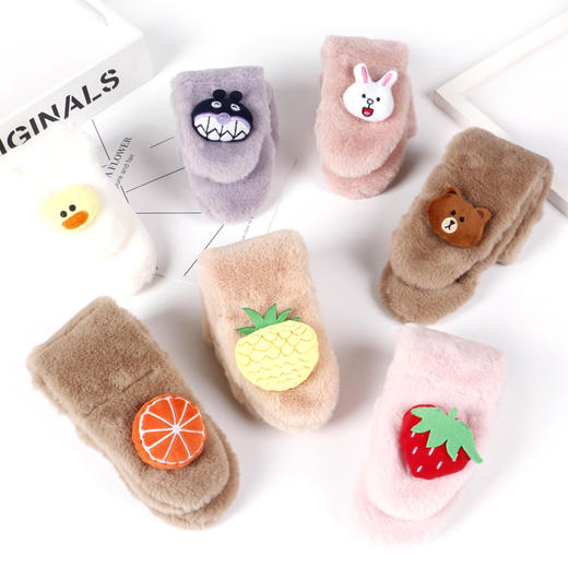 【19.9/两件！】2023秋冬款儿童围巾亲子毛绒加厚仿兔毛宝宝围脖卡通韩版保暖围巾lm 商品图1