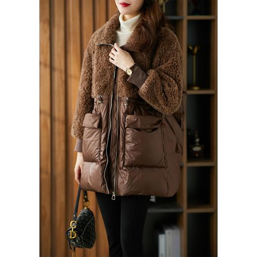 【现货7天】皮草拼接亮面羽绒服女中长款2023秋冬新款宽松收腰羊羔毛外套 商品图4