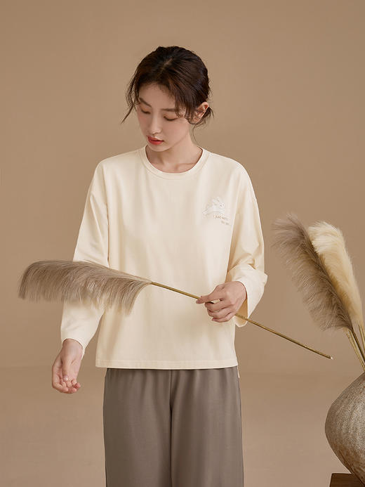 康妮雅春秋款女式长袖长裤套头套装 商品图3