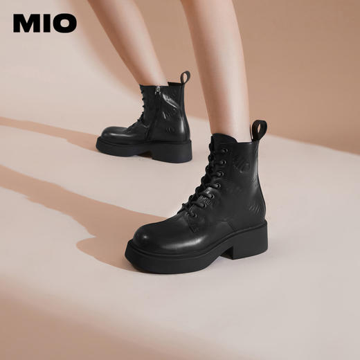 MIO米奥冬季新款黑色机车靴厚底短靴增高英伦风中筒马丁靴女M235605133 商品图0