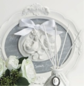 MM 玫瑰浮雕椭圆框香氛石膏挂件-IMM029-G玫瑰香型