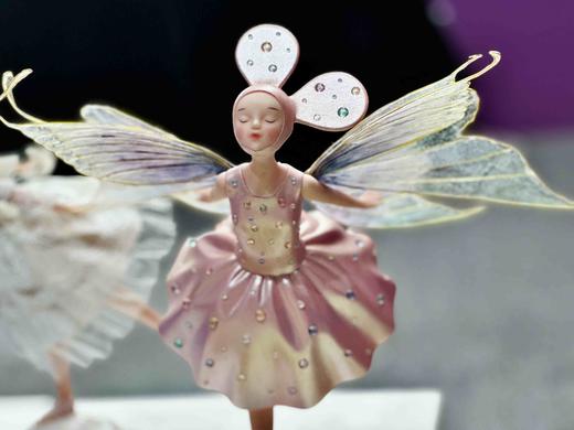 栾佳齐《粉舞精灵》然女孩 商品图1