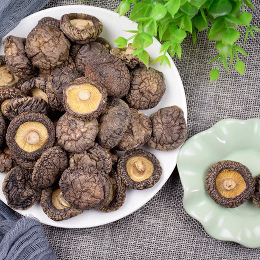 长岭尖黑面冬菇200g 商品图1