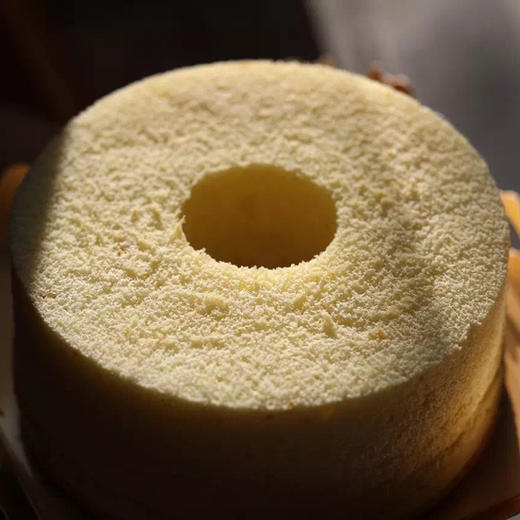 极·牛乳戚风蛋糕 商品图0