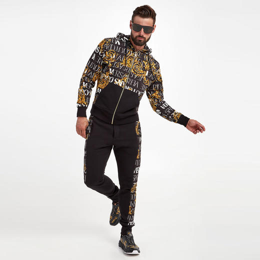 VERSACE JEANS COUTURE 范思哲 男士棉质巴洛克徽标印花拉链卫衣 黑色 73GAI3Z0 FS041 G89 商品图3