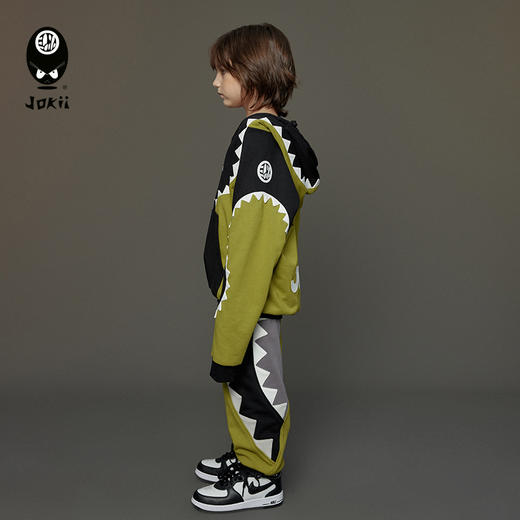 【23秋上新】jokii潮牌童装『彩虹鲨套装』秋款卫衣+长裤[福利品] 商品图4