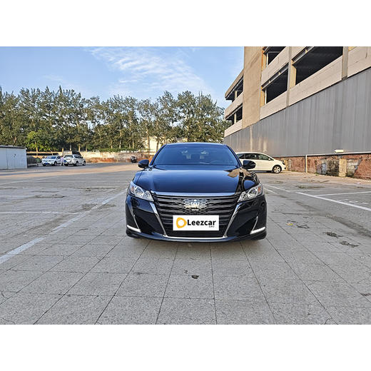 丰田 皇冠 2.0T 运动版【长租-北京】 商品图1