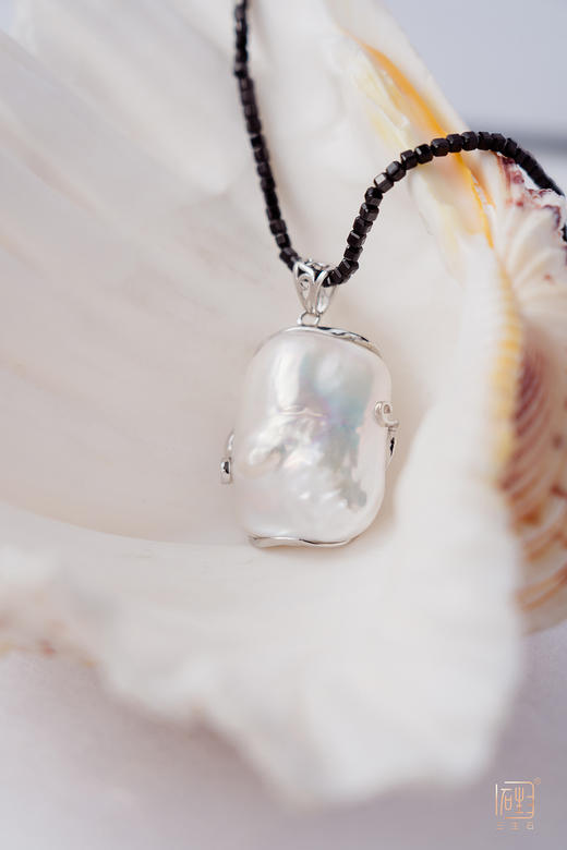 黑色尖晶石巴洛克珍珠项链 商品图2