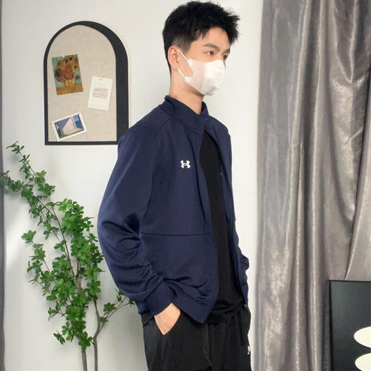 安德玛（Under Armour）官网春秋款夹克男装 高尔夫运动服休闲速干透气外套男 23600304 商品图1