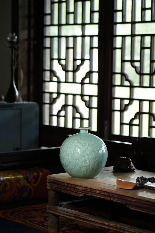 小牡丹石榴瓶  谈志坚制 商品图3