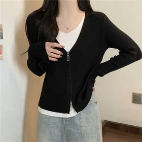  针织衫中的“小妖精”！懒人最爱假两件针织衫，遮肉显瘦贼好看~ 