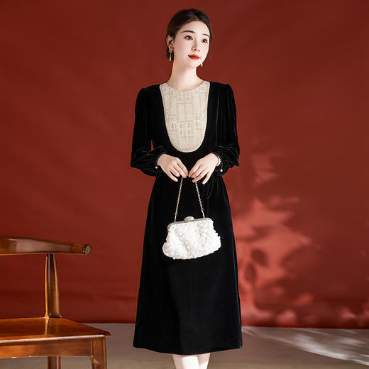 QS-82395982真丝丝绒连衣裙女2023秋冬新款小香风法式圆领桑蚕丝长裙 商品图0